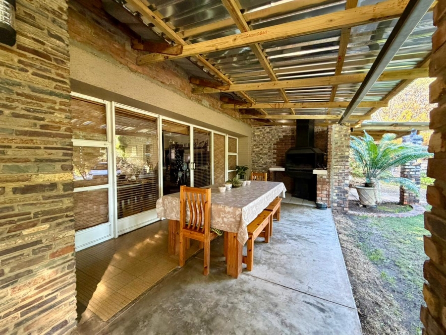 3 Bedroom Property for Sale in Oudtshoorn North Western Cape